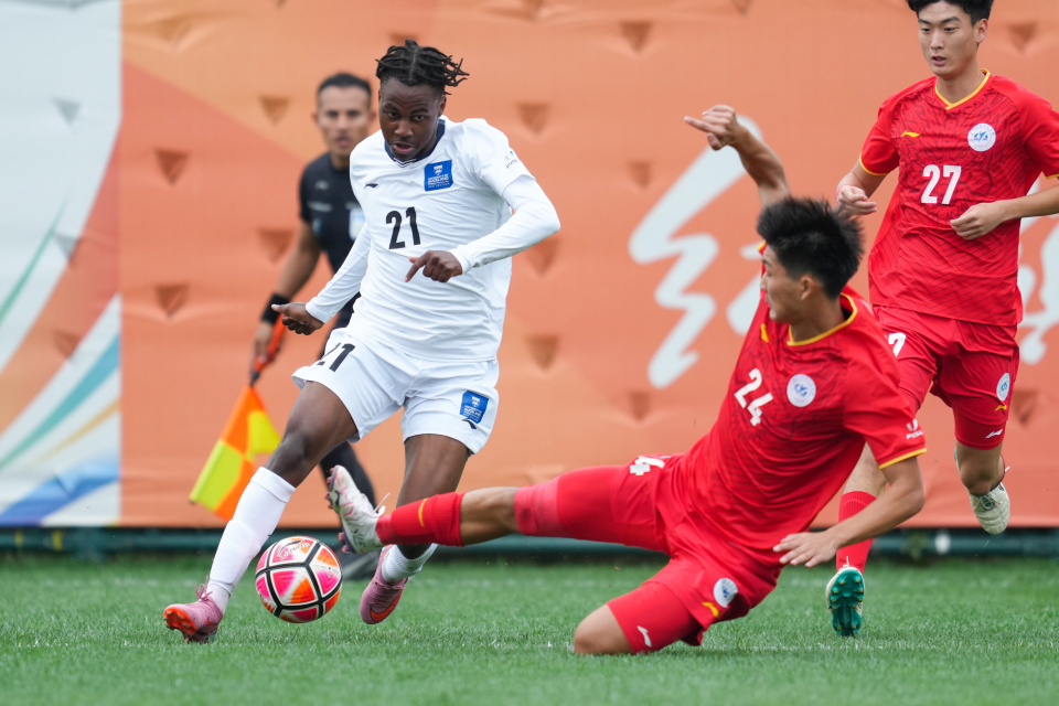 YuAaP, 右一 YuAaP, 右一