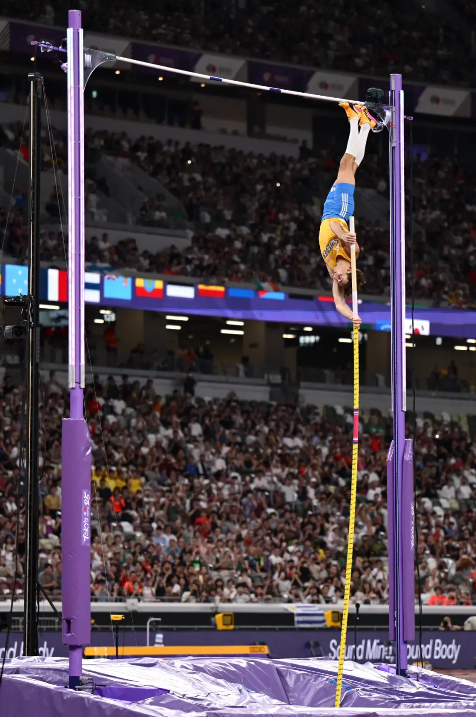 拍摄时尚大, 次破纪录 拍摄时尚大, 次破纪录