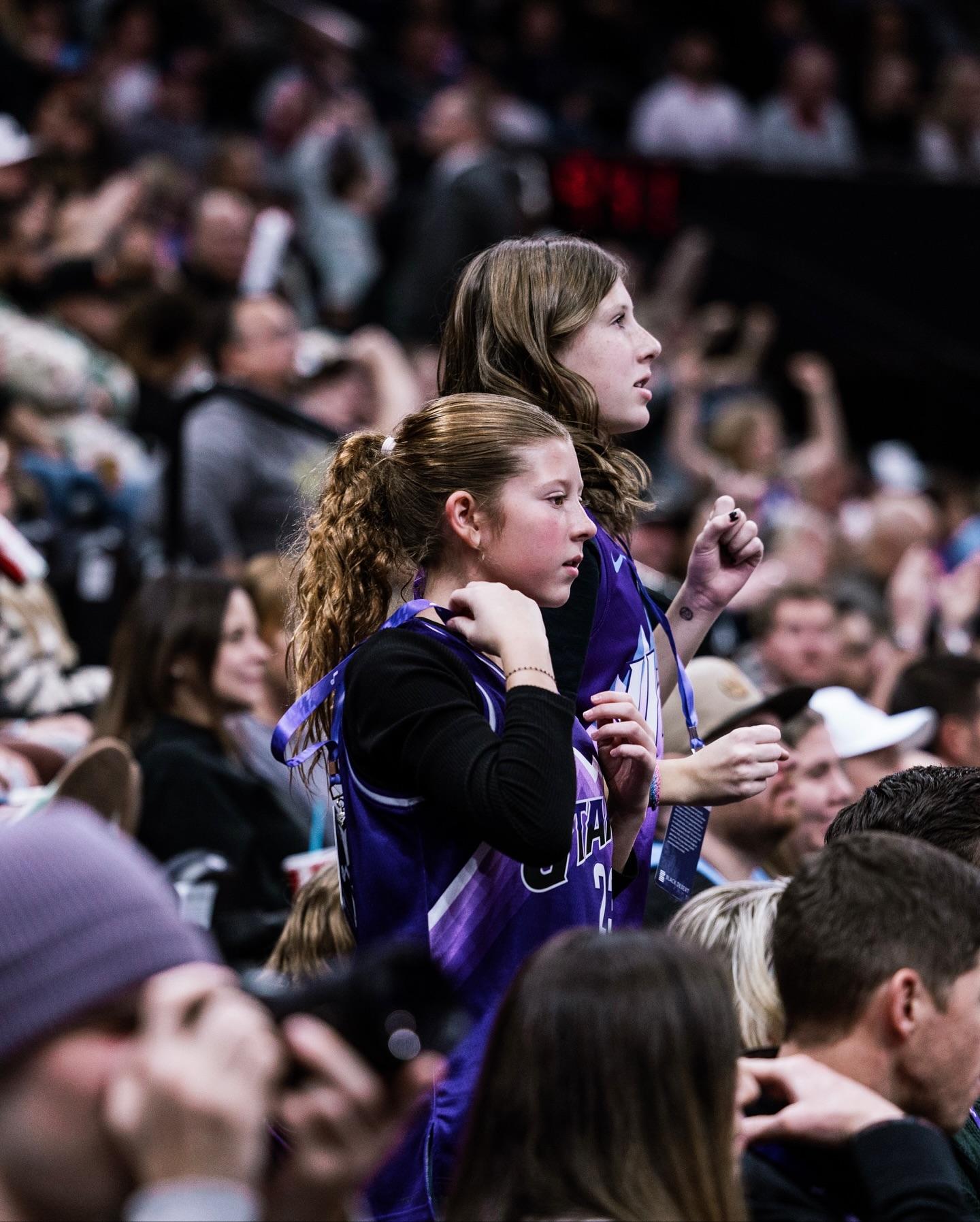 爵士官方i, entit