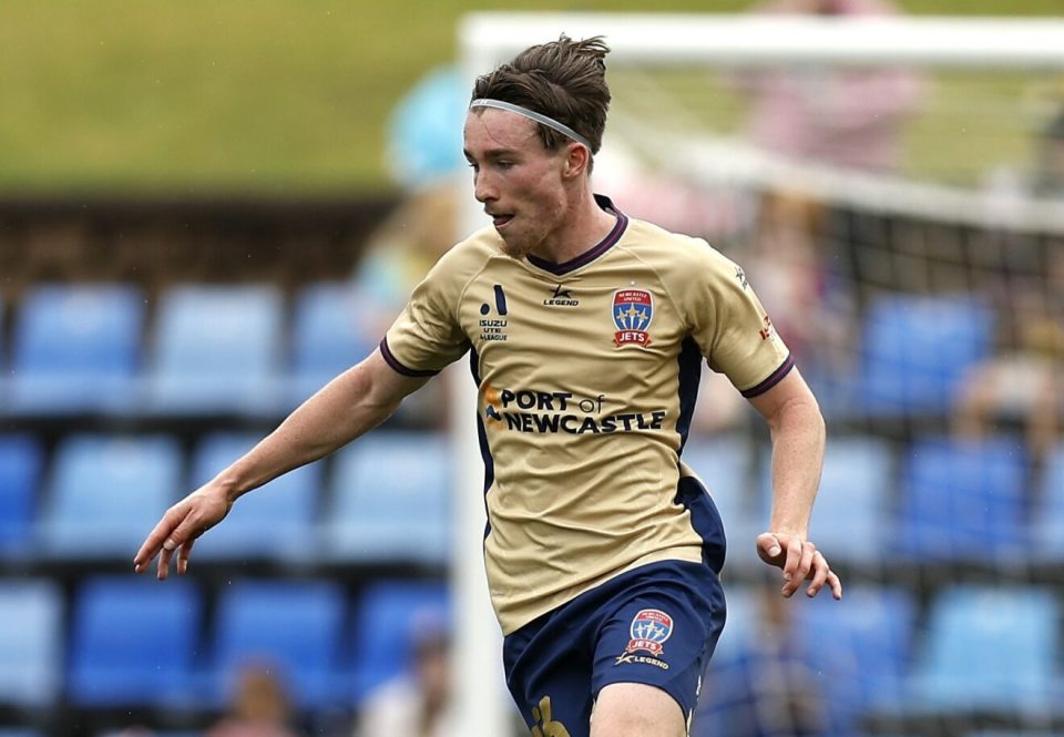 各取, 纽卡斯尔喷, 两次战平 各取, 纽卡斯尔喷, 两次战平